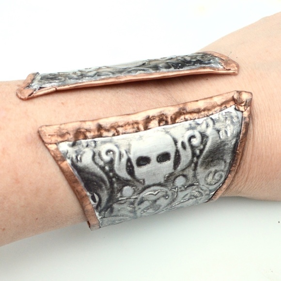 Skull Solid Copper Silver Wide Cuff Biker Handmade Embossed Gothic Gladiator - Picture 1 of 6